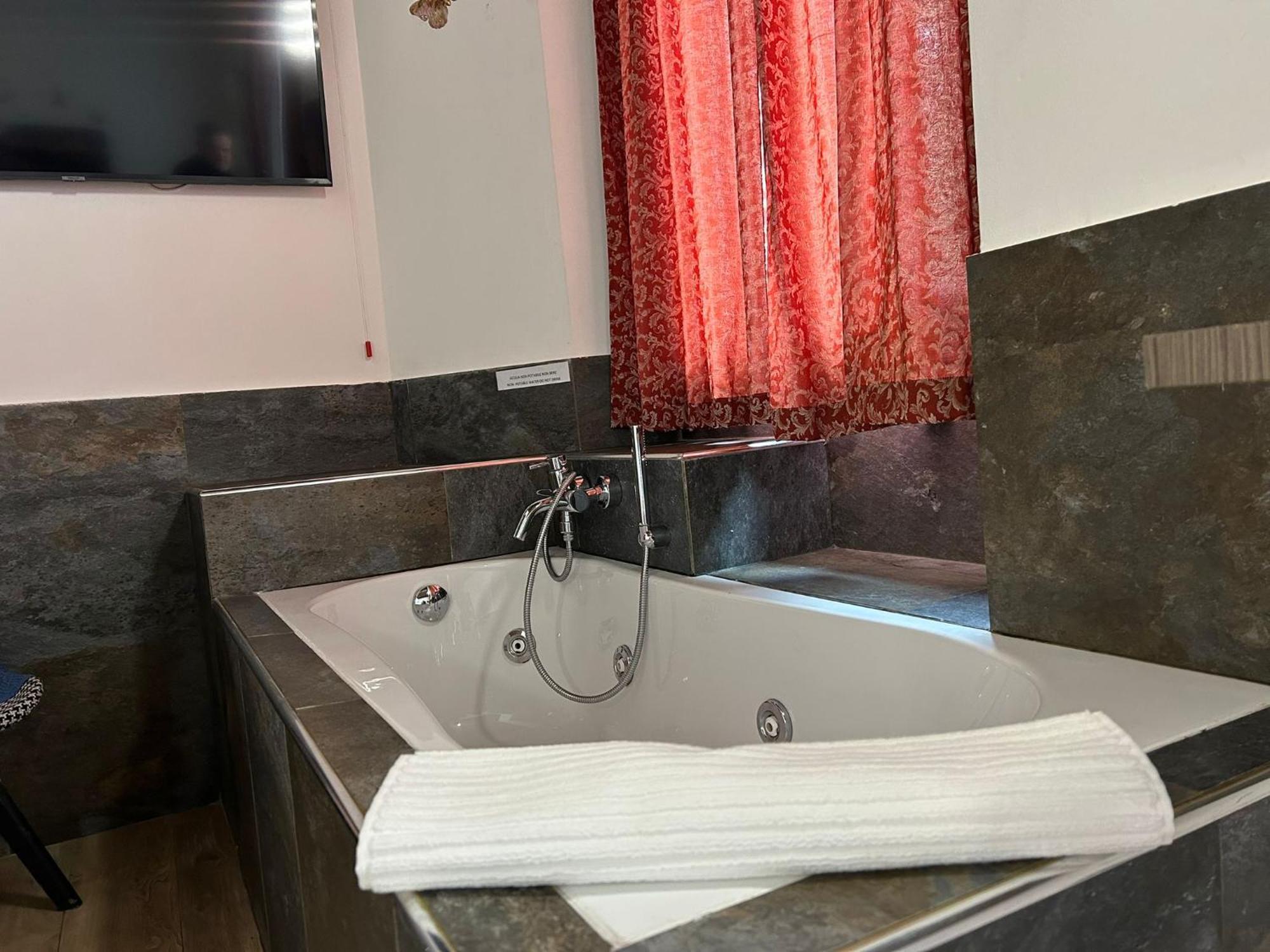 Poste Regie - Milan Guest House — Foto 1